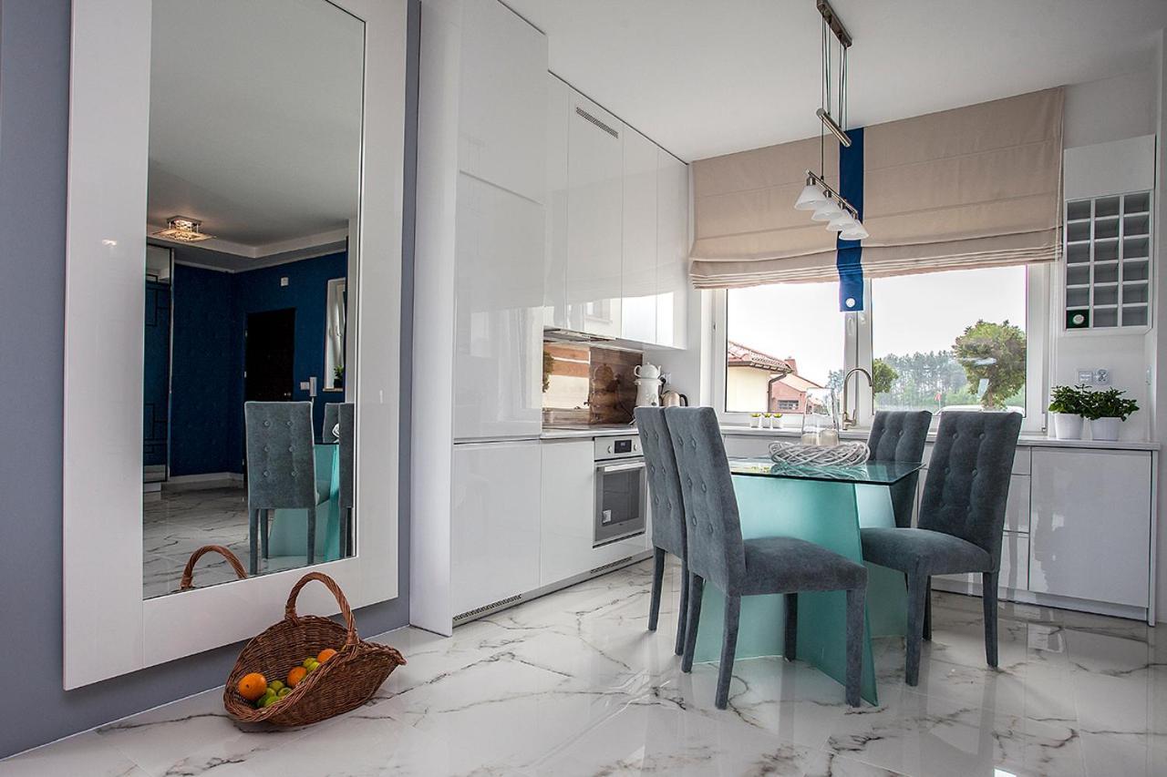 Golf Apartament W Sobieniach Sobienie Jeziory Екстер'єр фото
