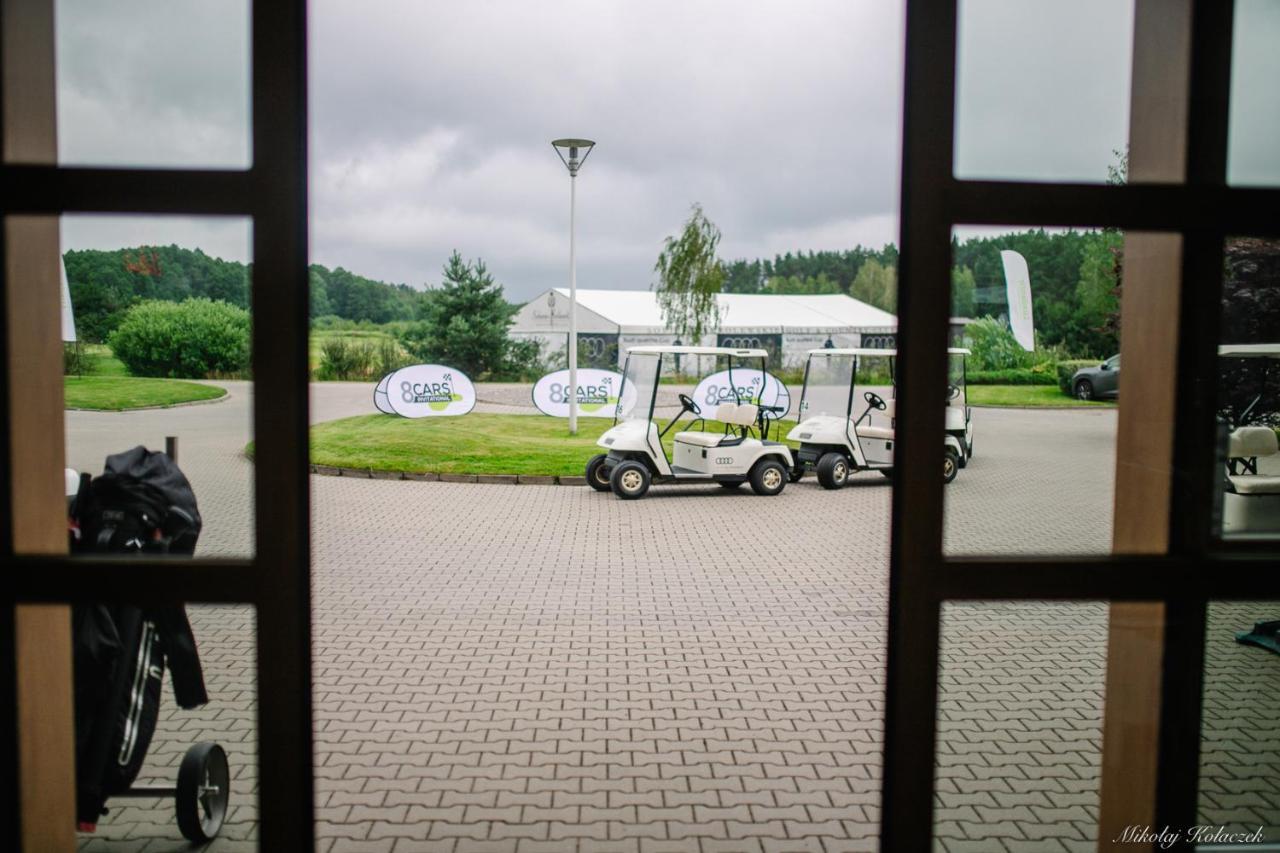 Golf Apartament W Sobieniach Sobienie Jeziory Екстер'єр фото